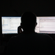 Imagen para el artículo titulado El recién descubierto Trojan Source permite hackear prácticamente cualquier software